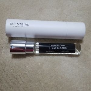 Regime Des Fleurs Glass Blooms